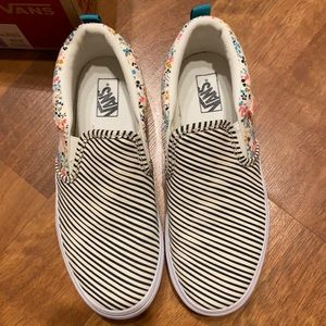 Vans Asher slip on shoe